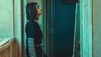 Gótico en el día a día: ¿se puede adoptar este estilo en el trabajo?