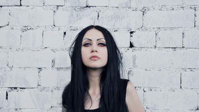 Los pilares de la moda gótica: entre estética oscura y elegancia rebelde