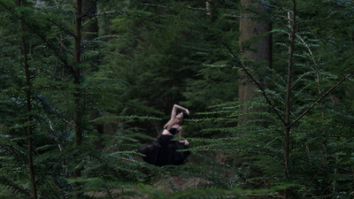 Vestirse como una gótica: 7 esenciales para un look atrevido