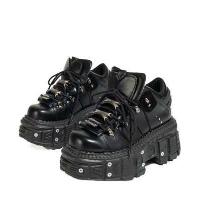 Botines negras con plataforma 40