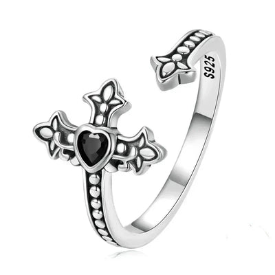 Anillo gótico cruz negra Plata de Ley 925