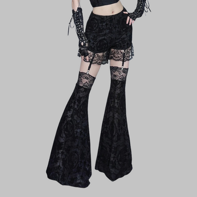 Pantalón flare gótico negro de encaje falda corta